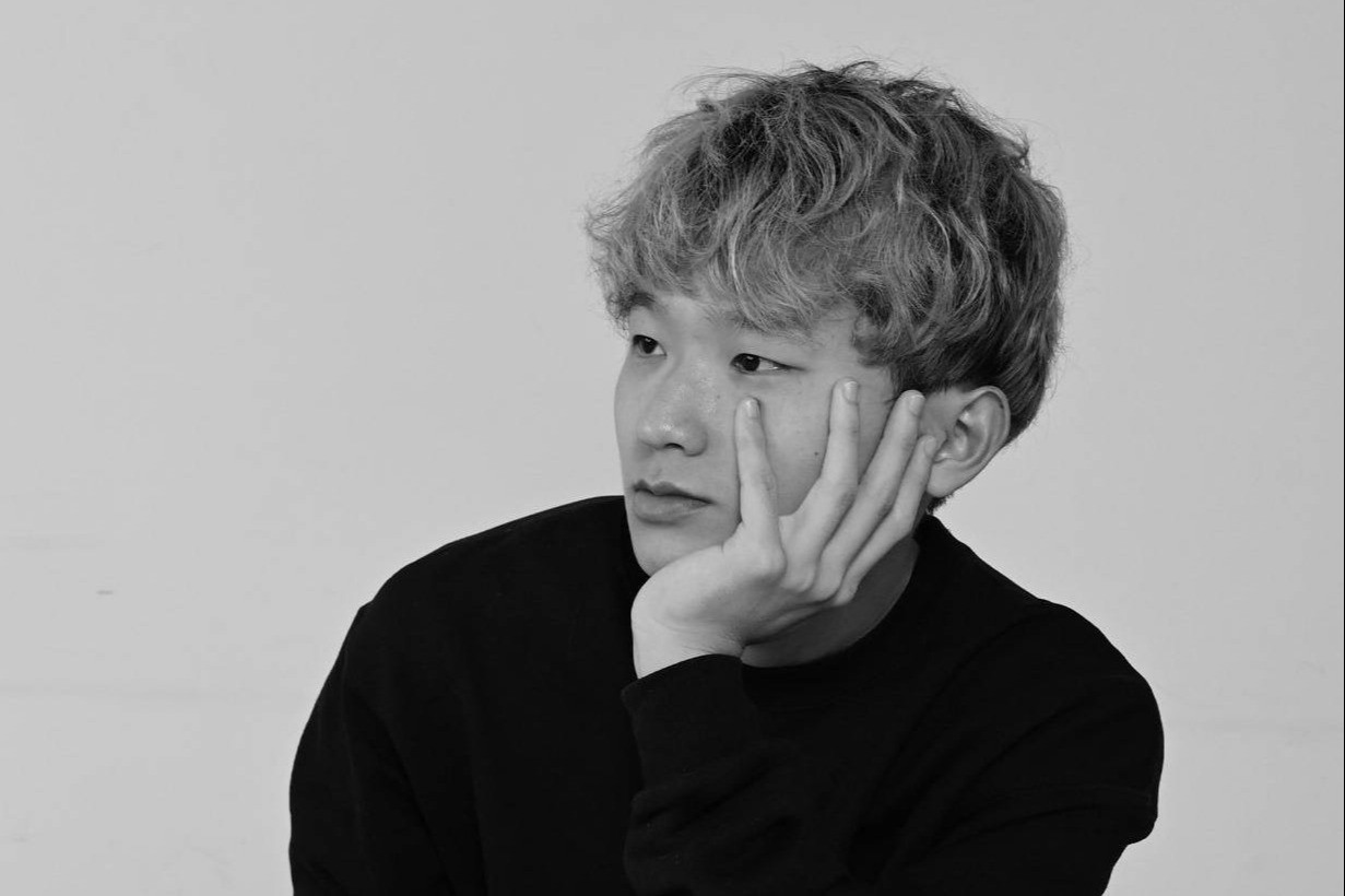 《恍恍》導演加藤拓也：與「四把椅子」跨國共製，解開詛咒的根源的圖片